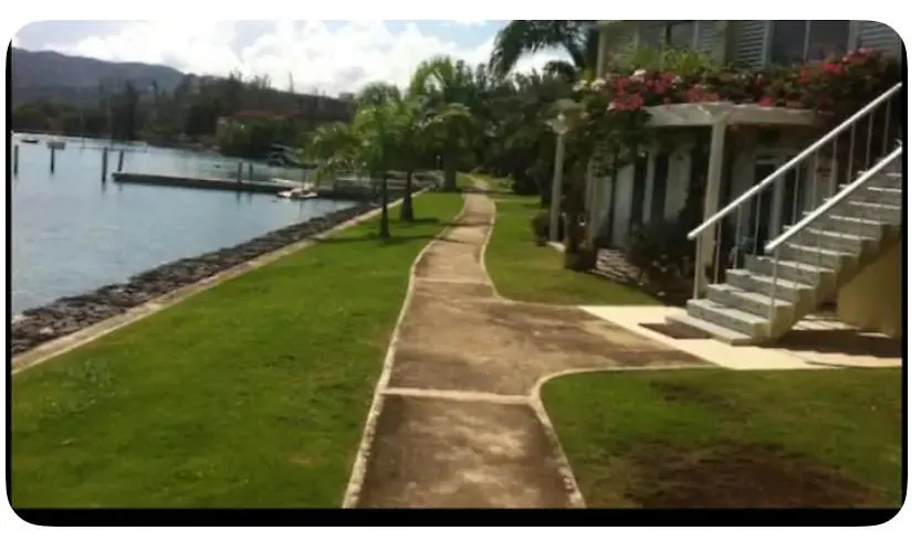 Beryls At Seawind On The Bay , Montego Bay , Jamaica Apartment